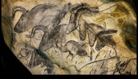 Agrīnie oforti: Petroglifi kā aizvēsturiskās mākslas priekšteči