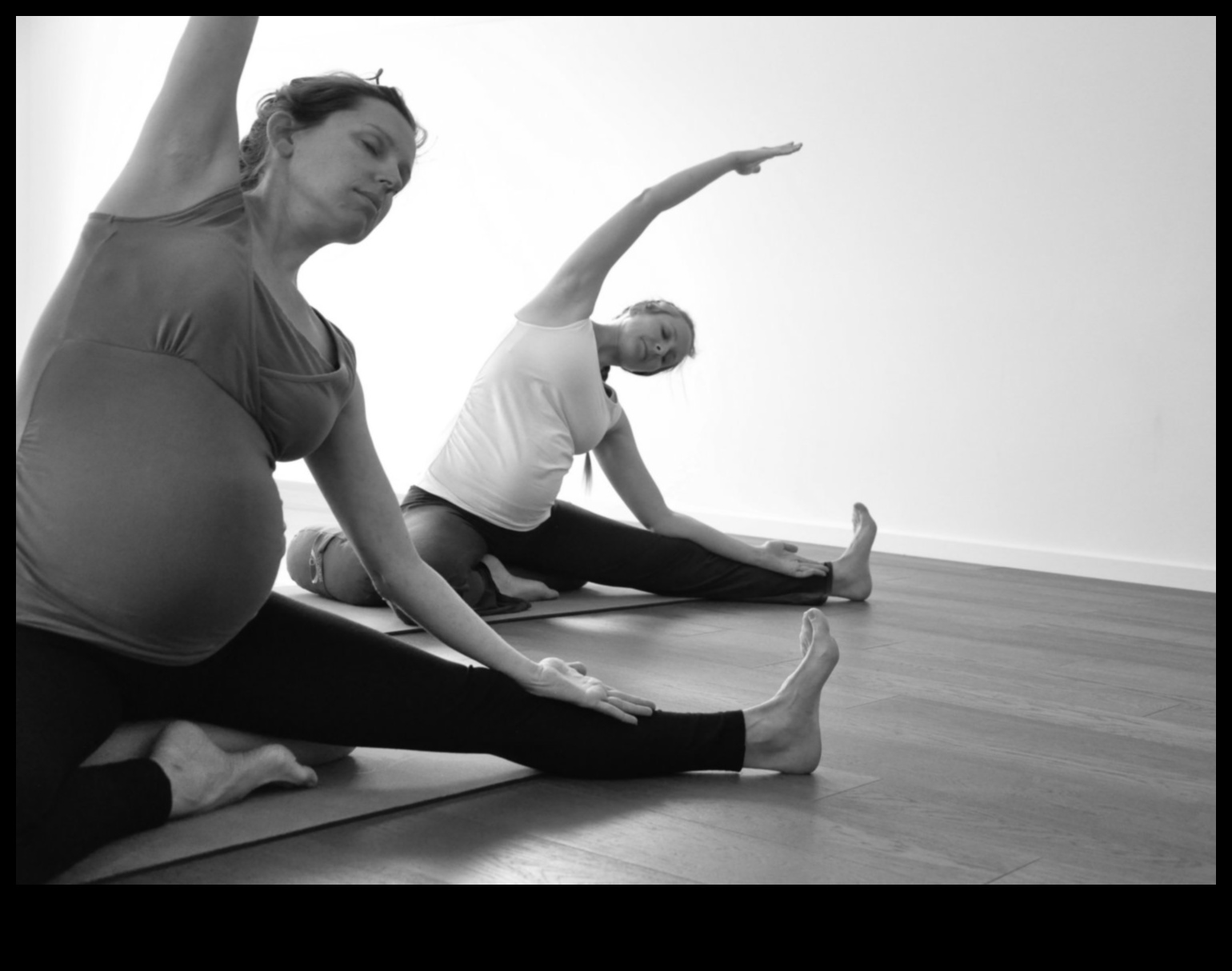 Vēdera svētlaimes joga: prāta un ķermeņa kopšana grūtniecības laikā